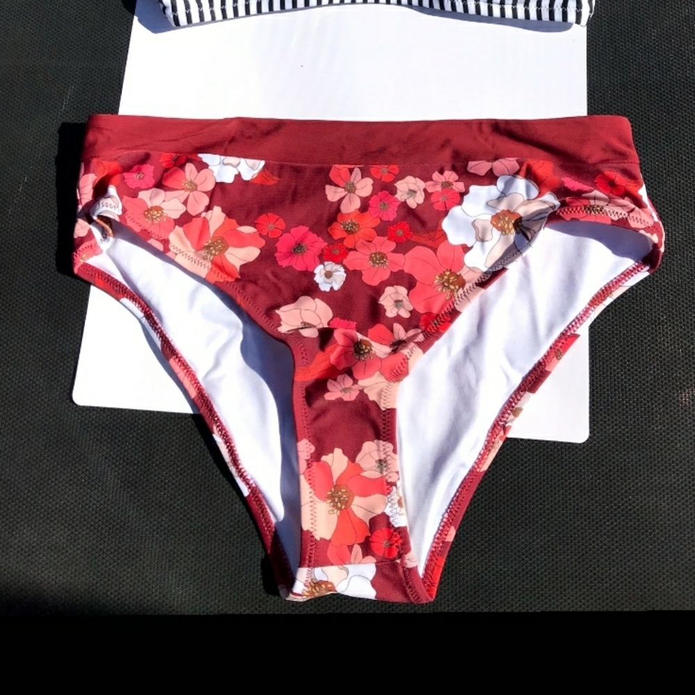 🥸Contrast Two Piece🤠 - Picture 3 of 3